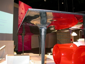 Конференц-стол из композитных материалов